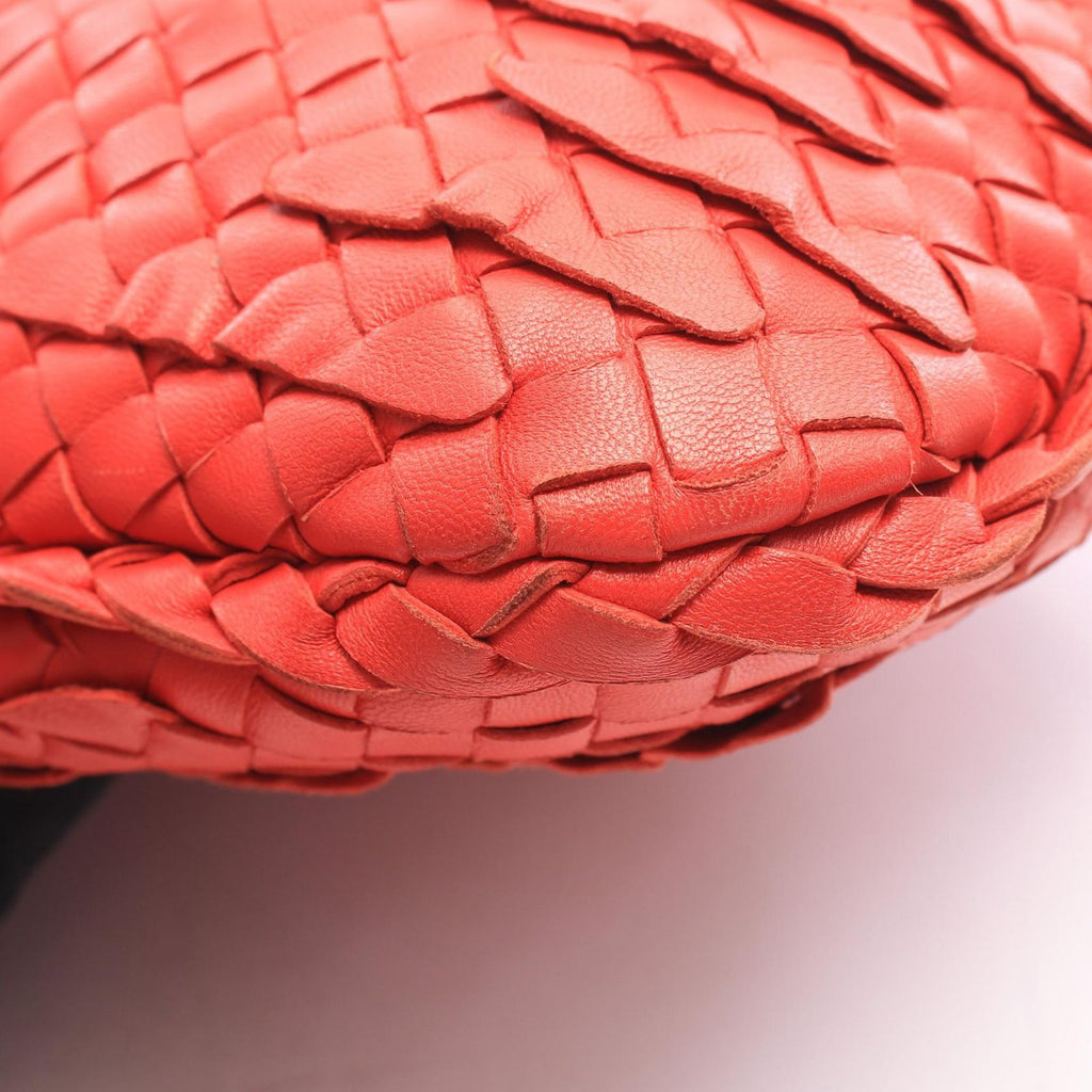 Bottega Veneta Shoulder Bag Intrecciato Red Leather — view 7