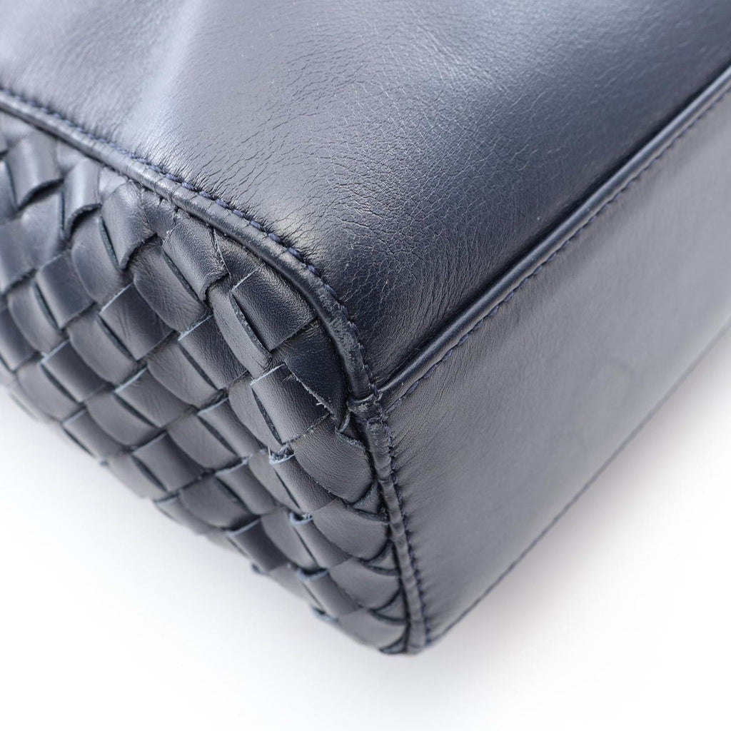 Bottega Veneta Tote Bag Intrecciato 2-Way Navy Leather — view 8