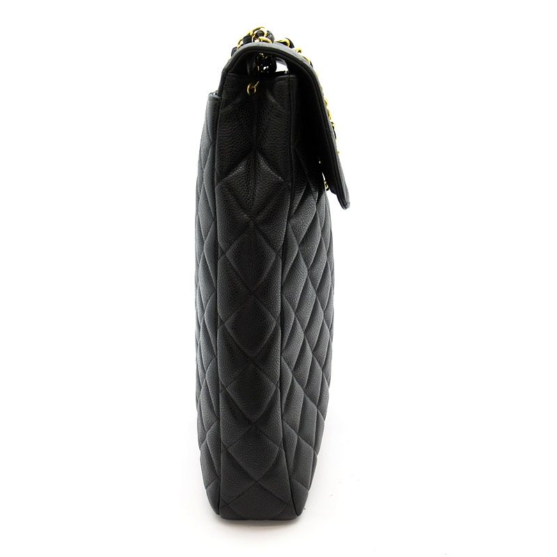Chanel Quilted Chain Shoulder Bag Caviar Leather Black — view 5
