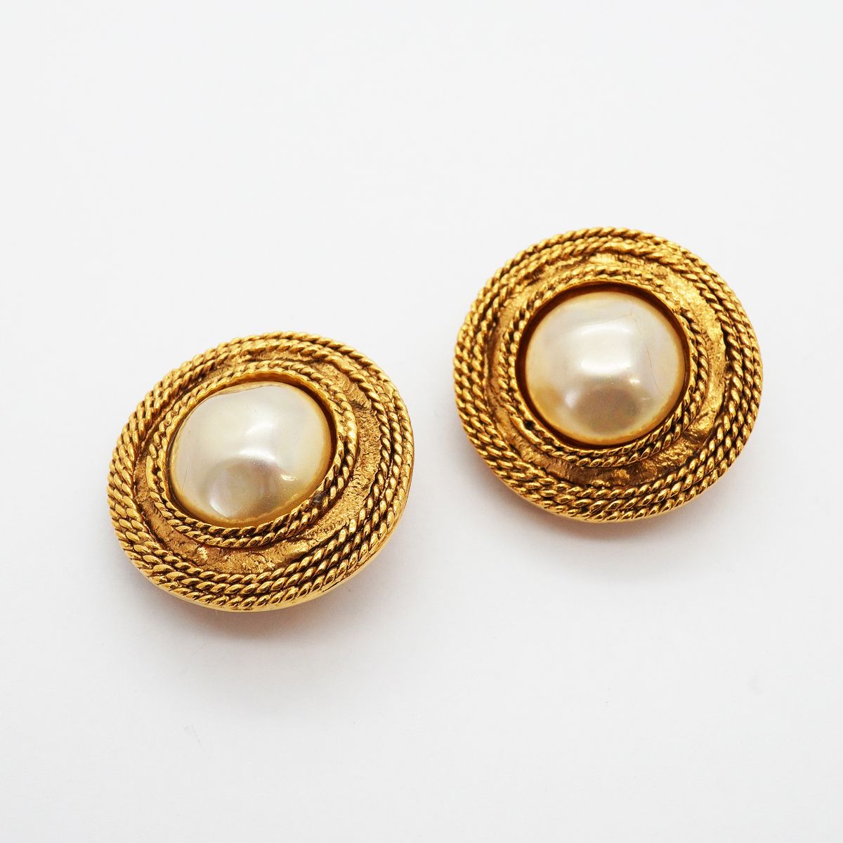 Chanel Earrings Vintage Round Circle Gold Plated Faux Pearl — view 2