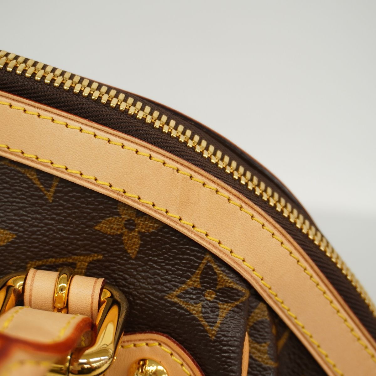 Louis Vuitton Handbag Monogram Tivoli GM Brown — view 7