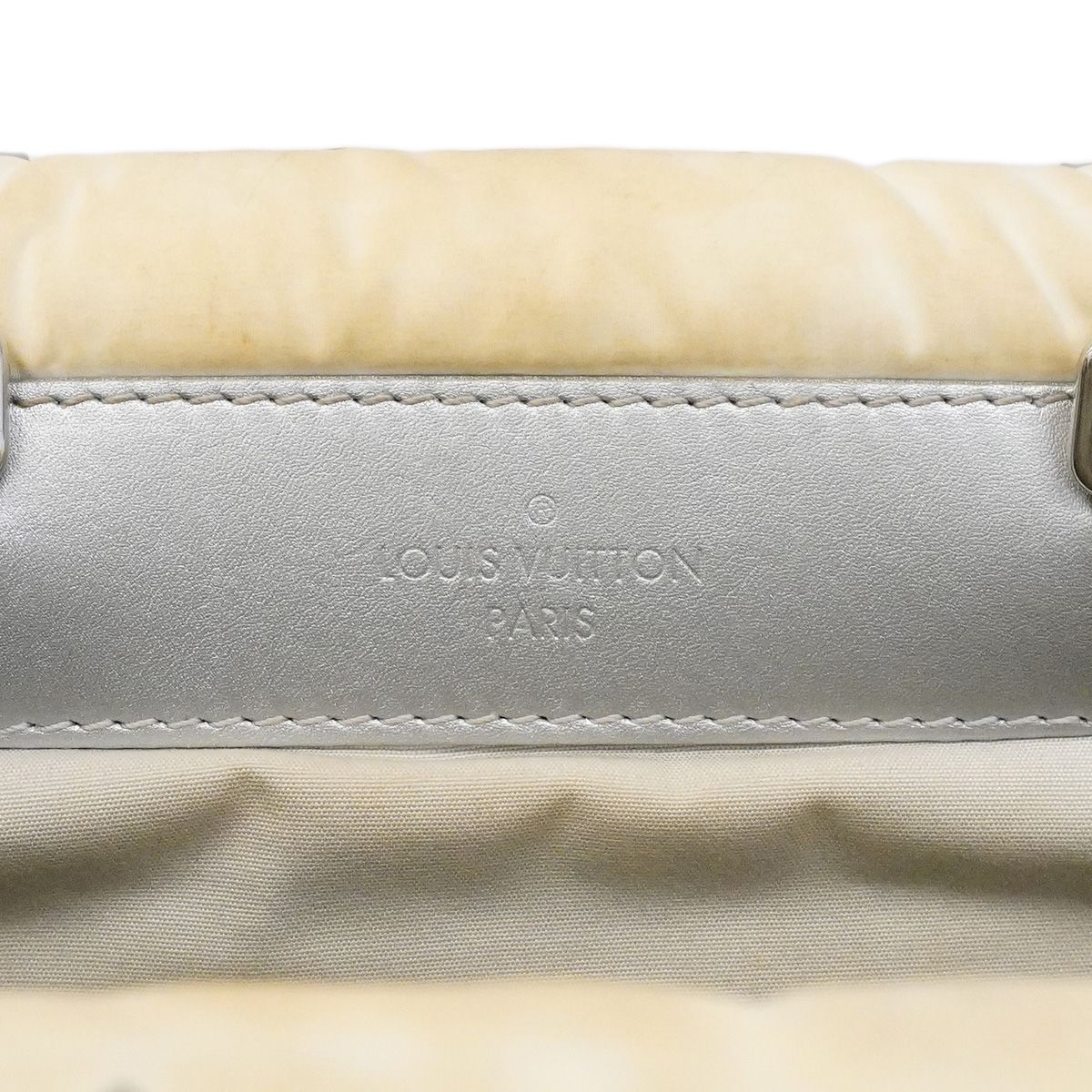 Louis Vuitton Tote Bag Monogram Nylon LV Ski On The Go MM Frost 2-Way — view 5