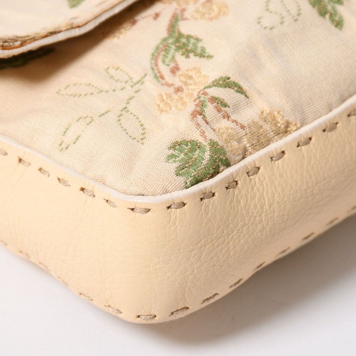 Fendi Selleria Mamma Bucket Flower Embroidery Shoulder Bag Botanical Pattern FF — view 7