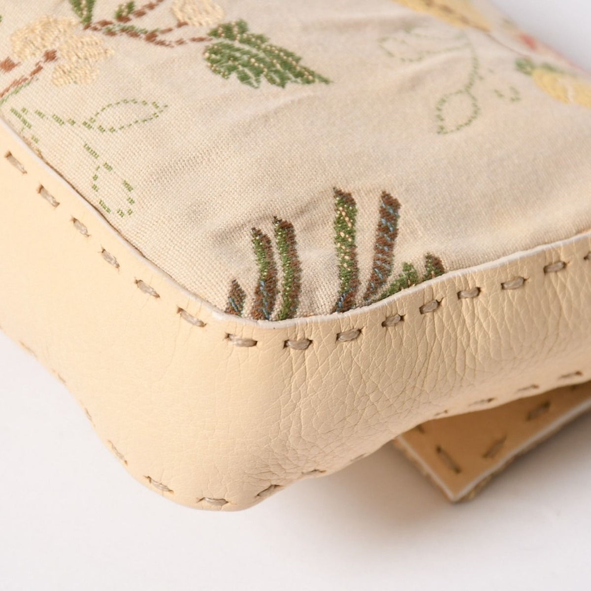 Fendi Selleria Mamma Bucket Flower Embroidery Shoulder Bag Botanical Pattern FF — view 8