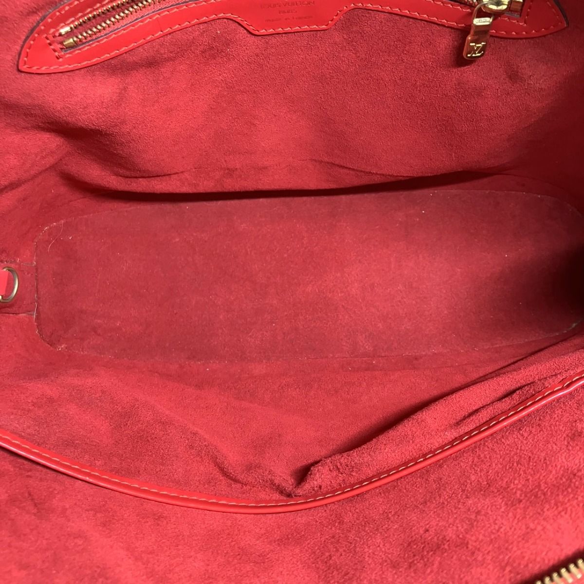 Louis Vuitton Lussac Epi Handbag Leather — view 5