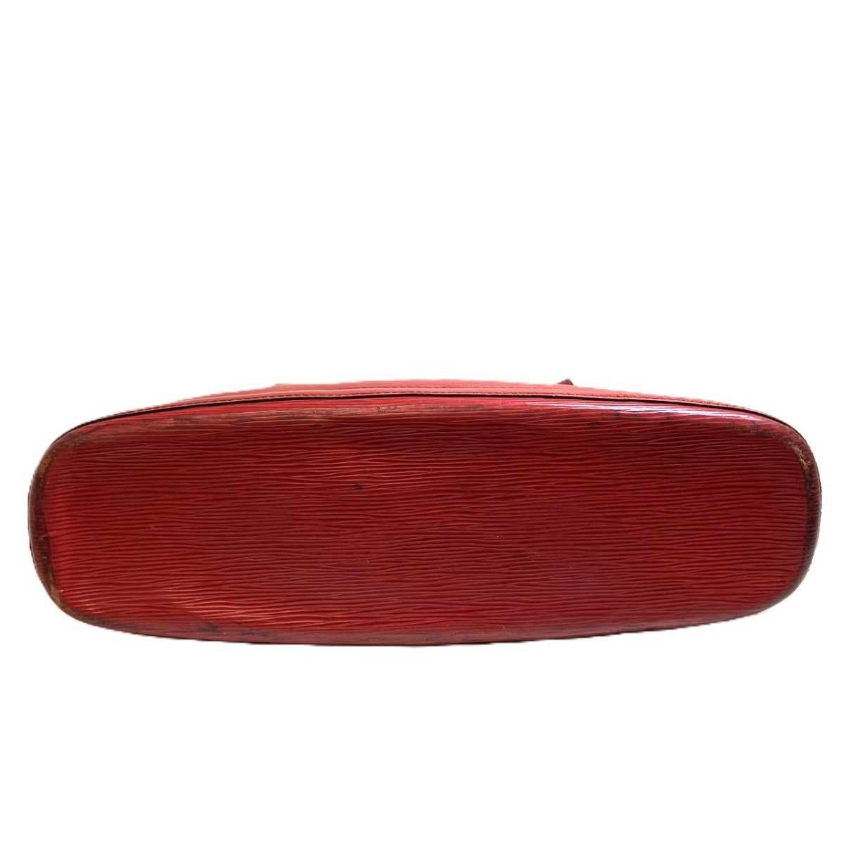 Louis Vuitton Lussac Epi Handbag Leather — view 3
