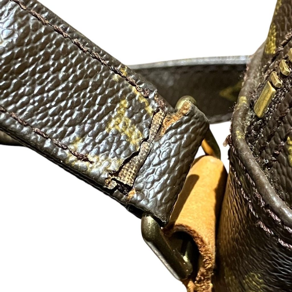 Louis Vuitton Nile Monogram Shoulder Bag Canvas — view 6