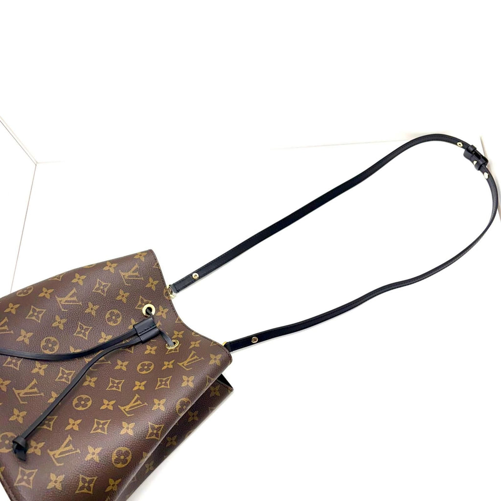 Louis Vuitton Neo Noe Monogram Noir Shoulder Bag — view 8