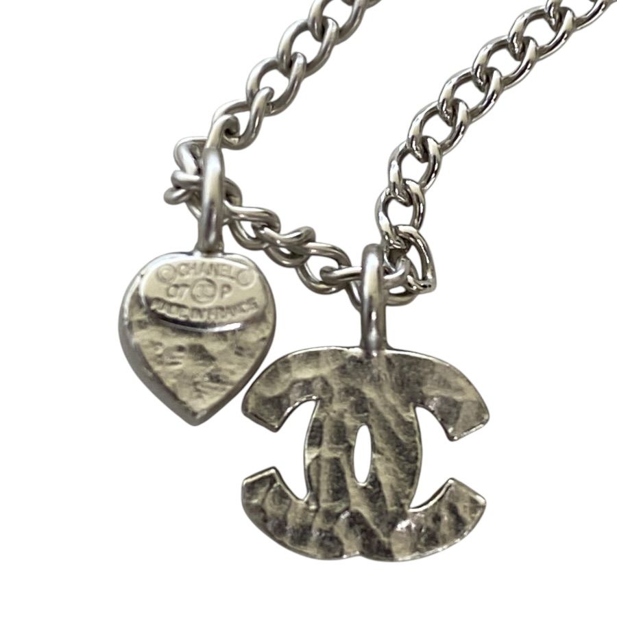 Chanel 07P Pendant CC Logo Heart Metal Rhinestone Silver — view 6