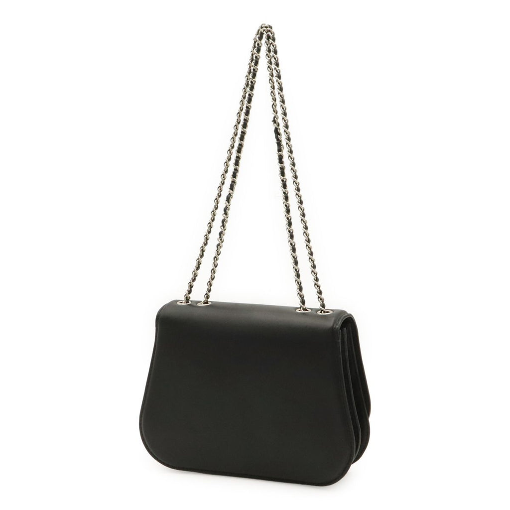 Chanel CC Logo Chain Shoulder Bag Pochette Turnlock Leather Black Silver — view 2