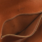 Louis Vuitton Monogram Chantilly Shoulder Bag Pochette — view 8