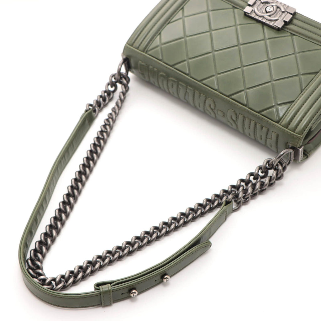 Chanel Boy 25 Quilted Chain Shoulder Green Silver Calfskin Bag — view 4