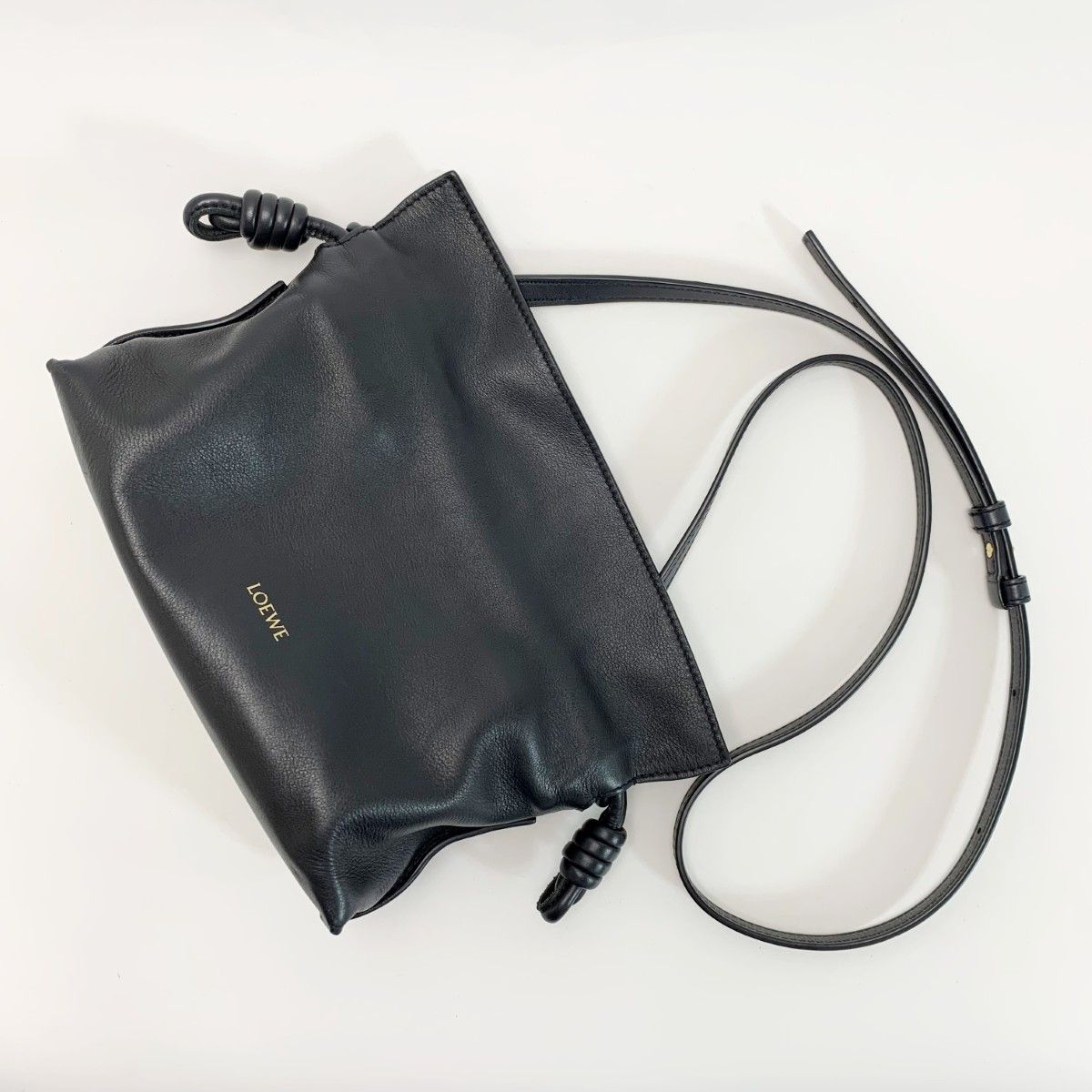 Loewe Clutch Flamenco Black Gold — view 3