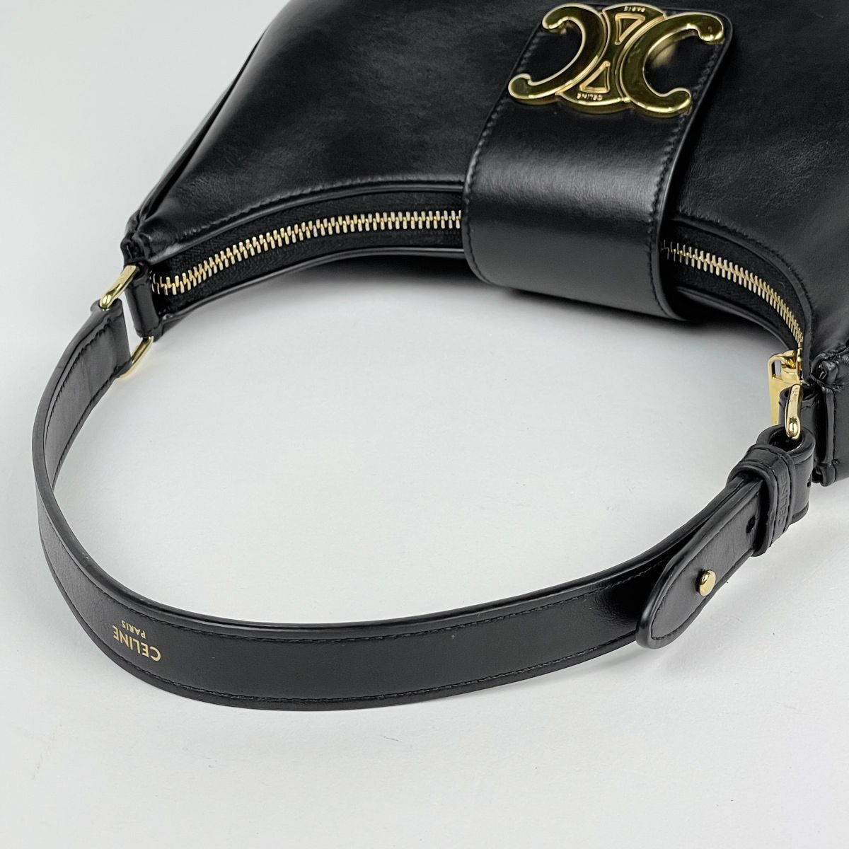 Celine Medium Ava Triomphe Shoulder Bag Leather Black — view 7