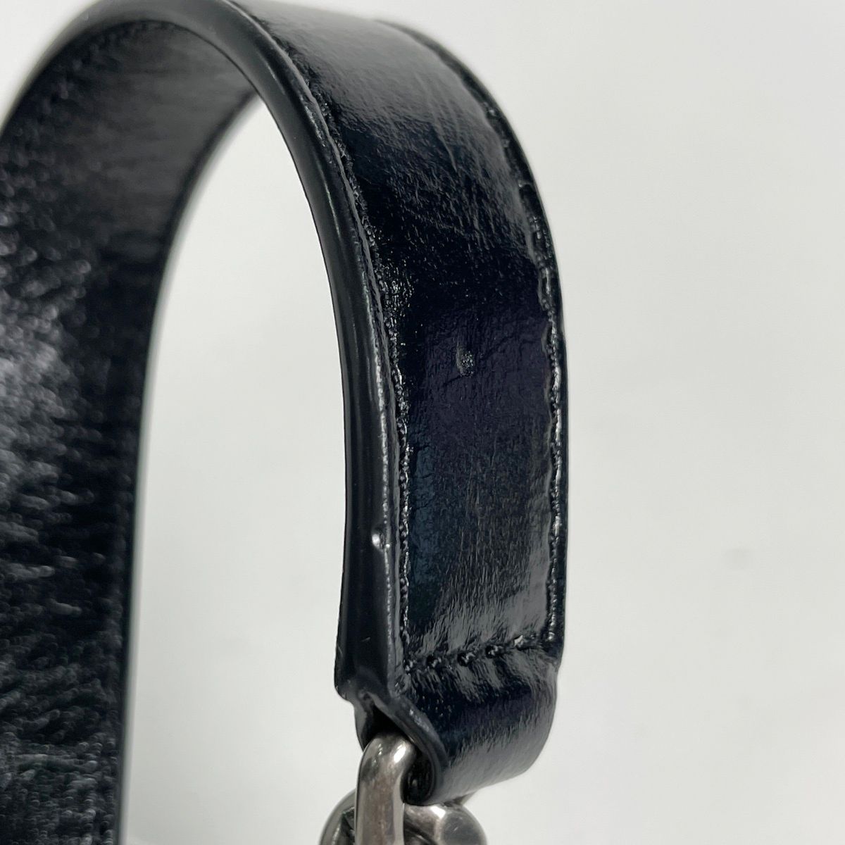 Saint Laurent Shoulder Bag Niki Medium Leather Black — view 5