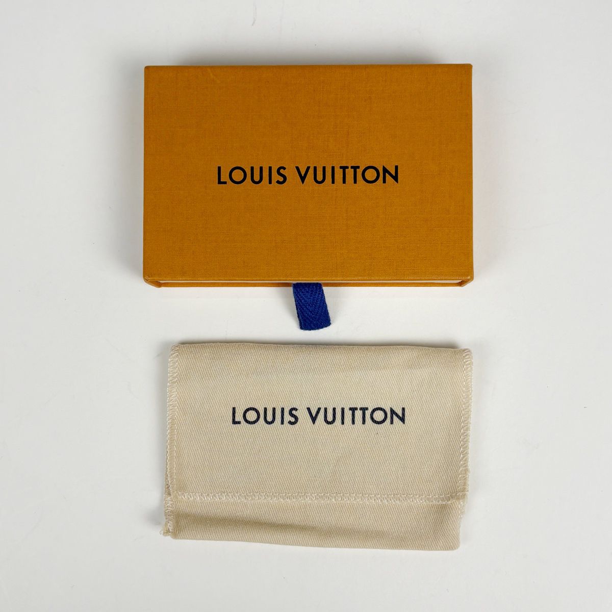 Louis Vuitton Pocket Organizer Card Case Monogram Clouds Blue — view 6