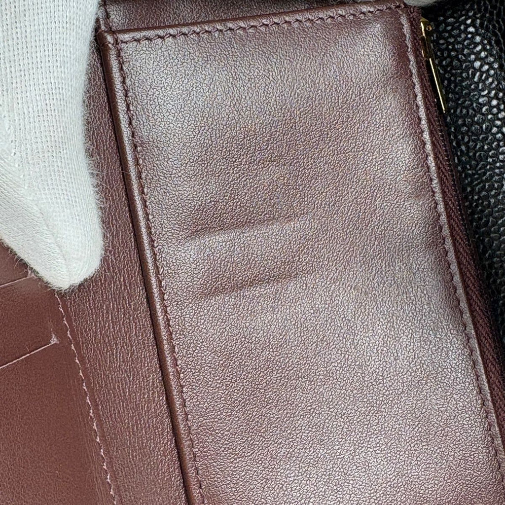 Chanel Trifold Wallet CC Logo Caviar Leather Black — view 4