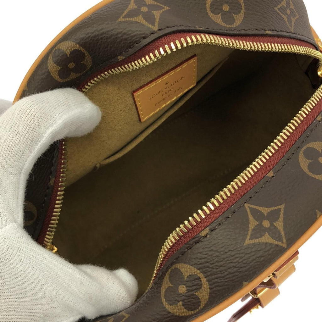Louis Vuitton Monogram Boite Chapeau Souple MM Shoulder Bag — view 8