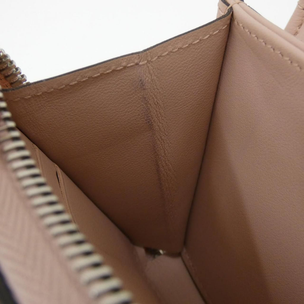 Louis Vuitton Mahina Zippy Wallet — view 7
