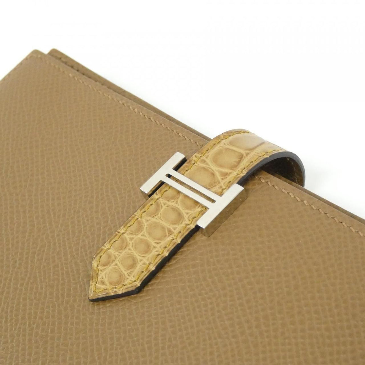 Hermes Bearn Soufflet Touch Wallet — view 3