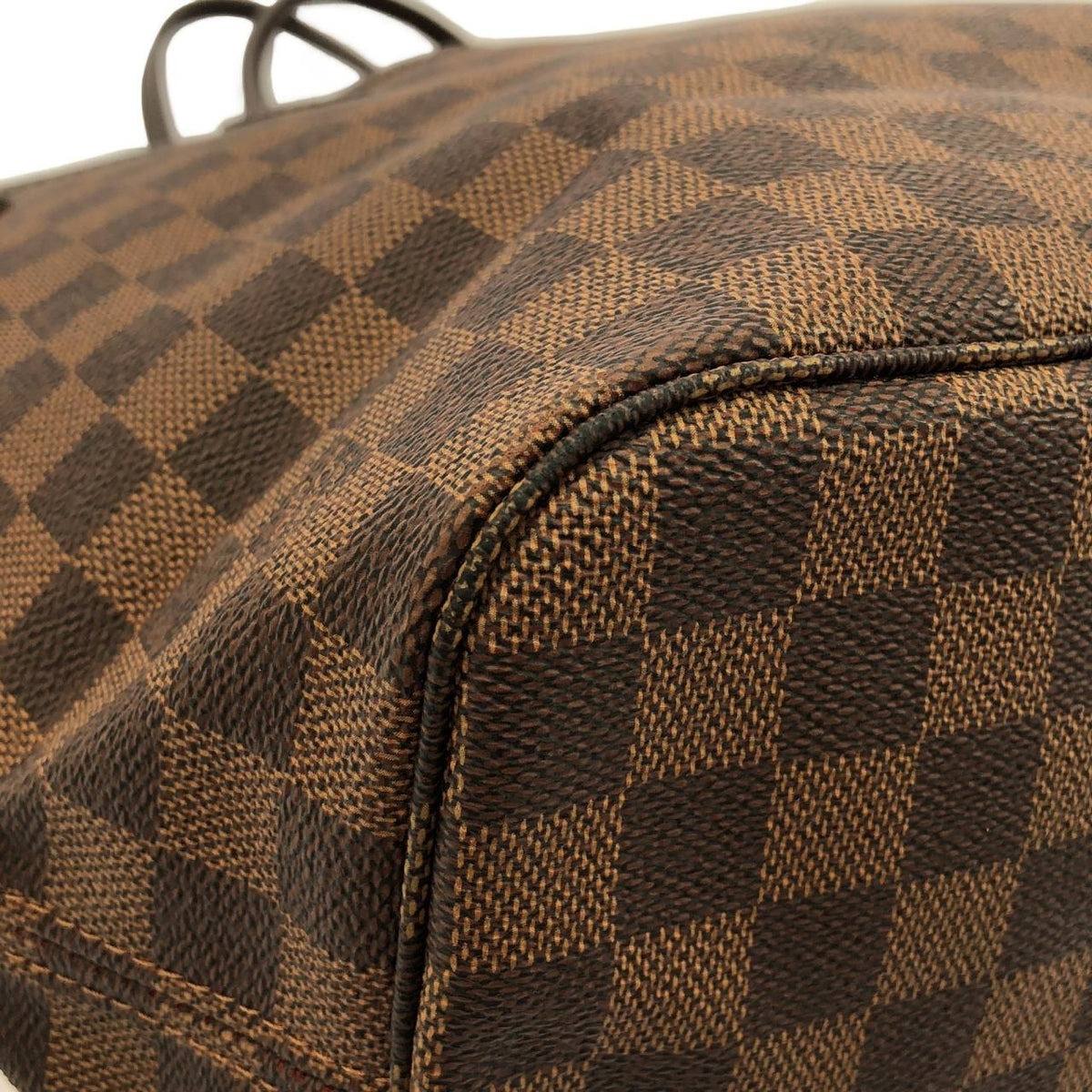 Louis Vuitton Damier Neverfull MM Bag — view 4
