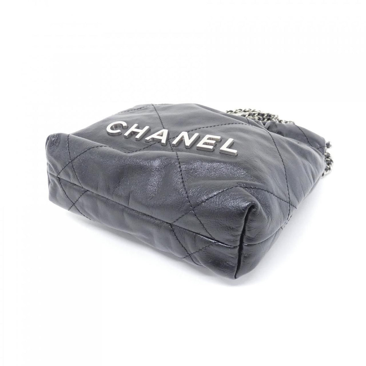 Chanel 22 Line Bag — view 3