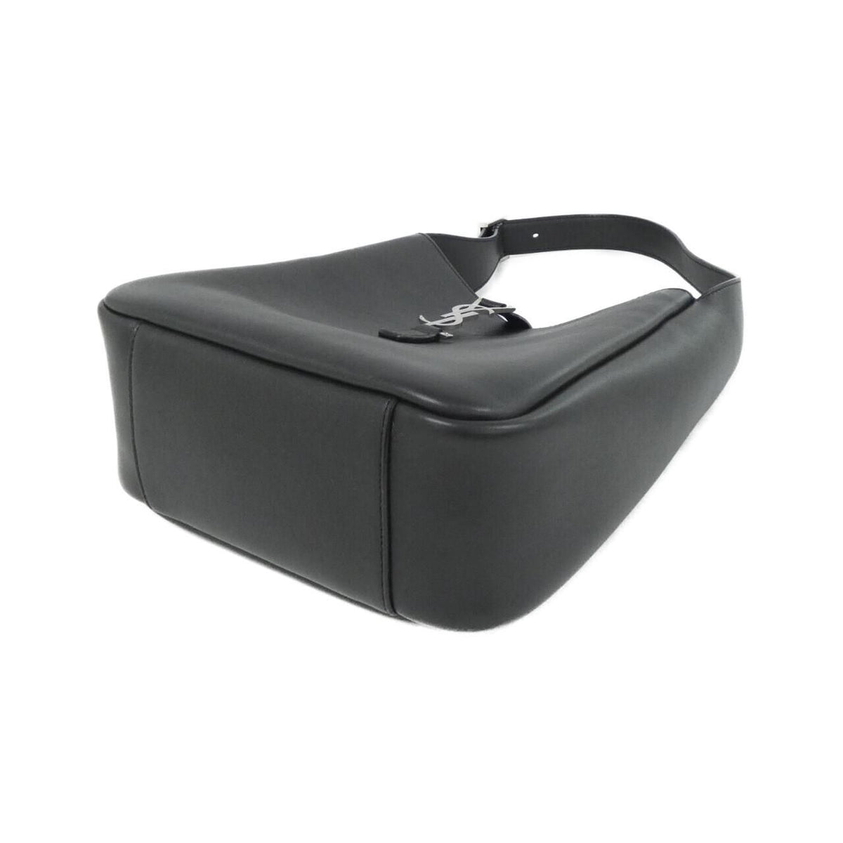 Saint Laurent le 5 A7 Small Aacqg Shoulder Bag — view 3
