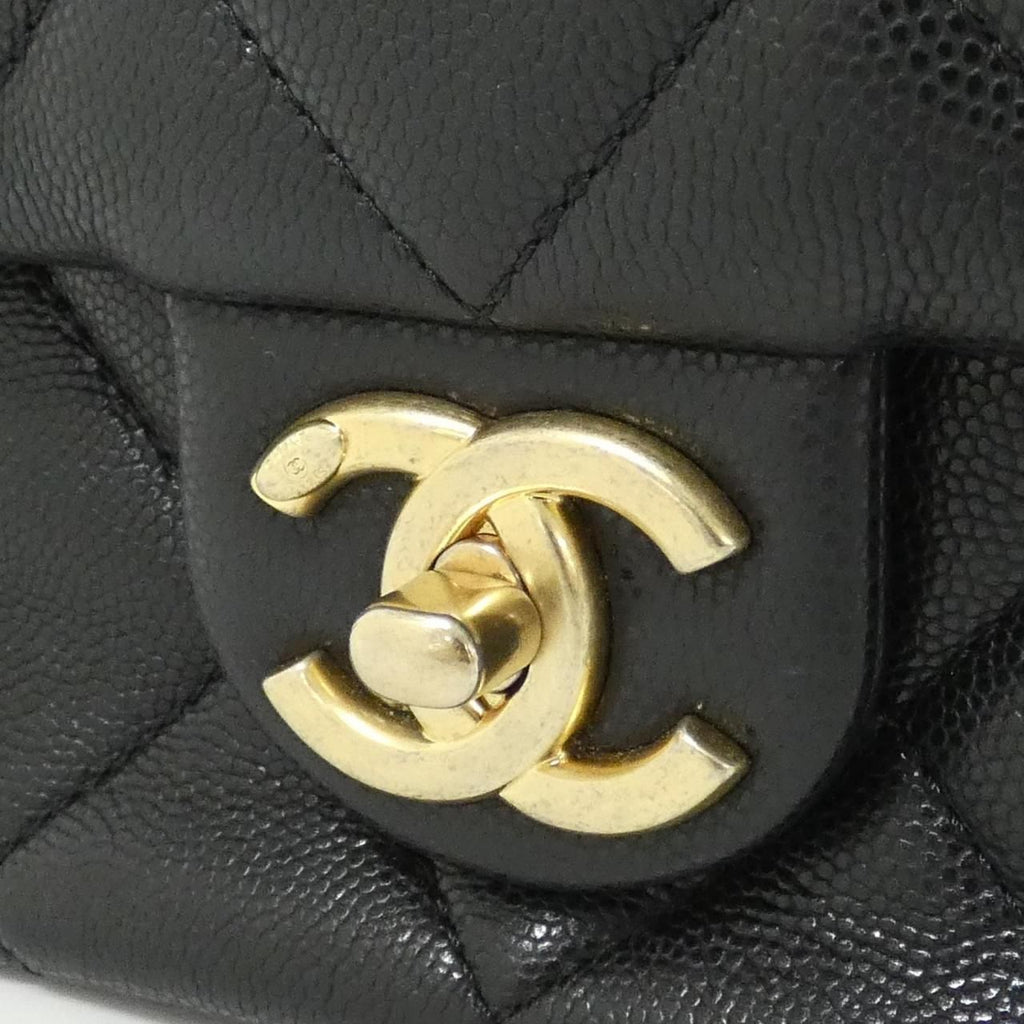 Chanel Shoulder Bag Black — view 4