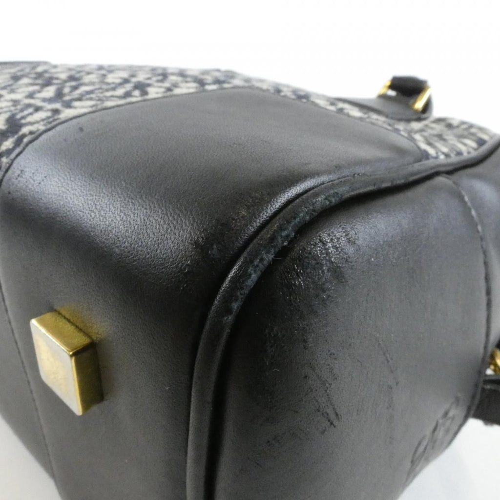 Loewe Amazona 19 Bag — view 3