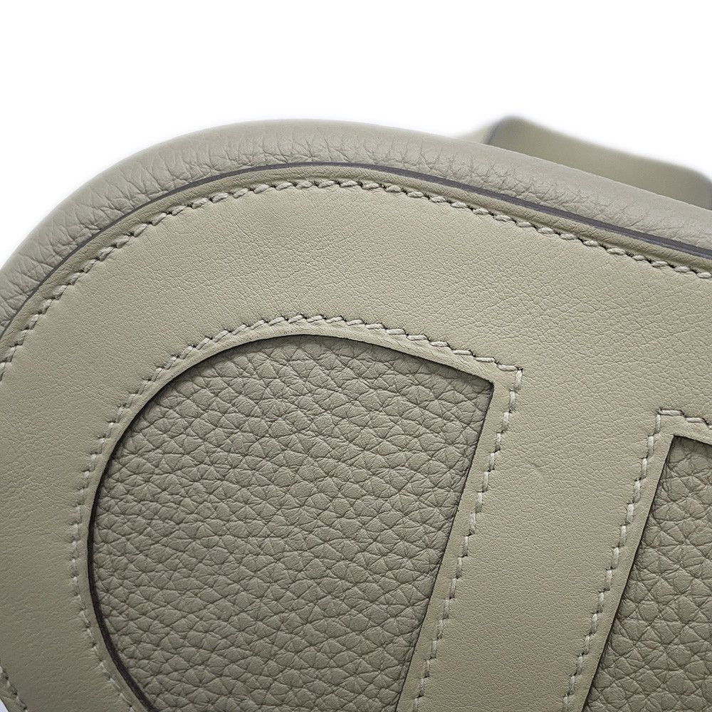 Hermes Tote Bag in the Loop 18 Sage Silver Taurillon Clemence Swift — view 6