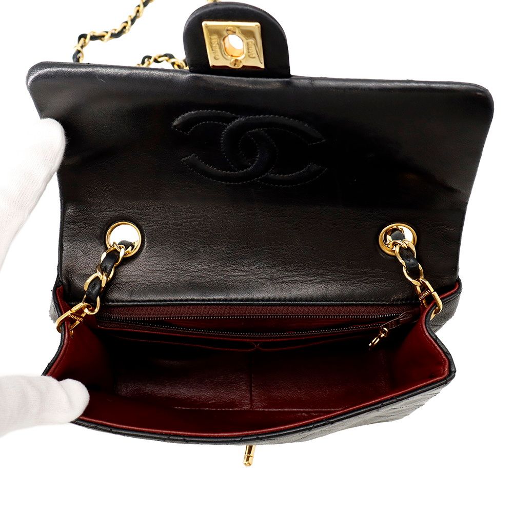Chanel Chain Shoulder Bag Quilted 20 CC Logo Lambskin Mini Black — view 6