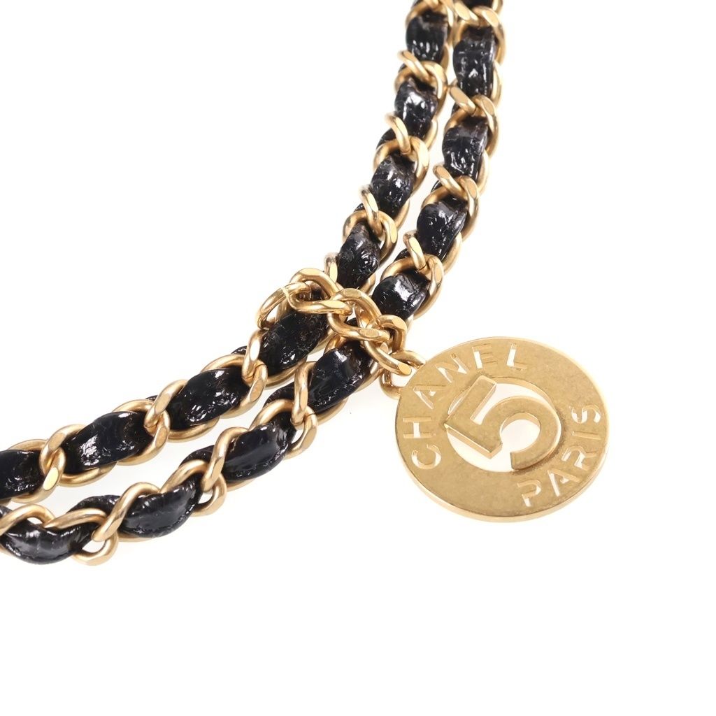 Chanel Hobo Quilted Chain Shoulder Bag Black Shiny Calfskin Gold — view 7