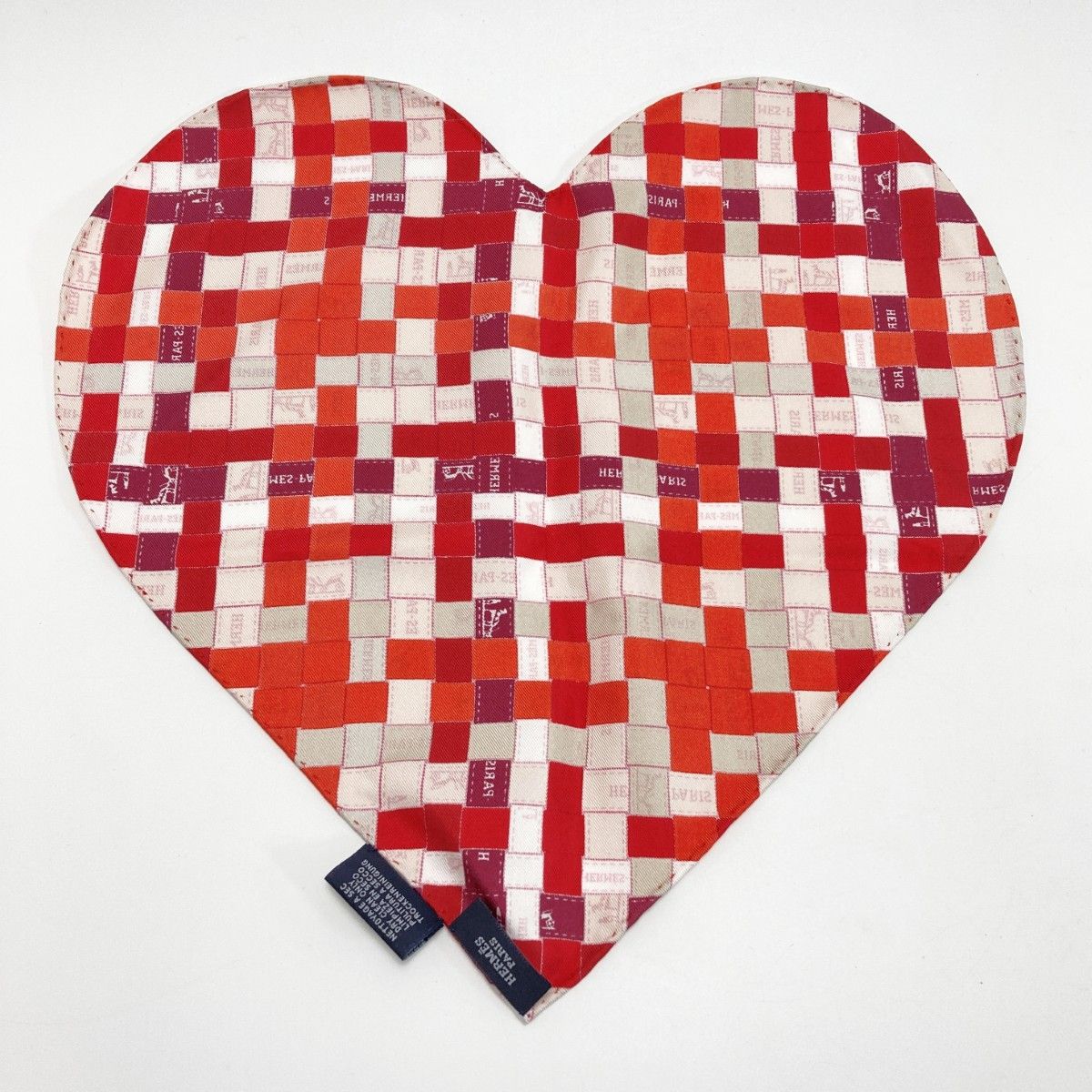 Hermes Pocket Square Heart Shape Bordeaux Checked Silk 100% Boxed — view 2