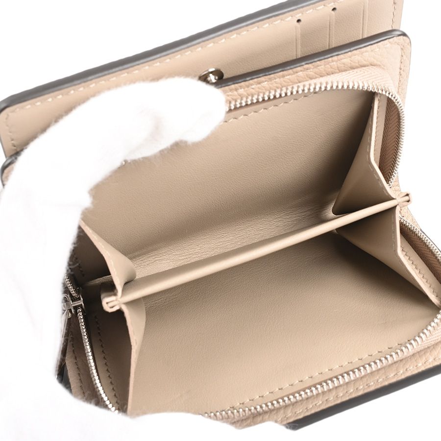Louis Vuitton Medium Wallet Portefeuille Clair — view 6