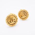 Chanel Earrings Vintage CC Logo Round Circle Gold Plated — view 2