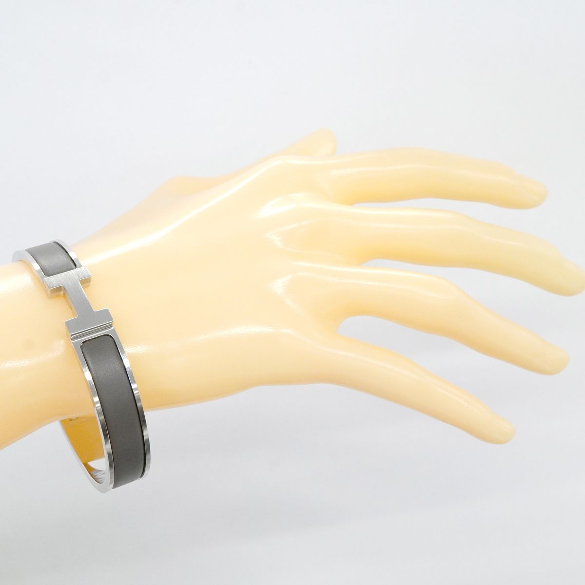 Hermes Bangle Clic HH Metal Silver Gray Bracelet — view 6