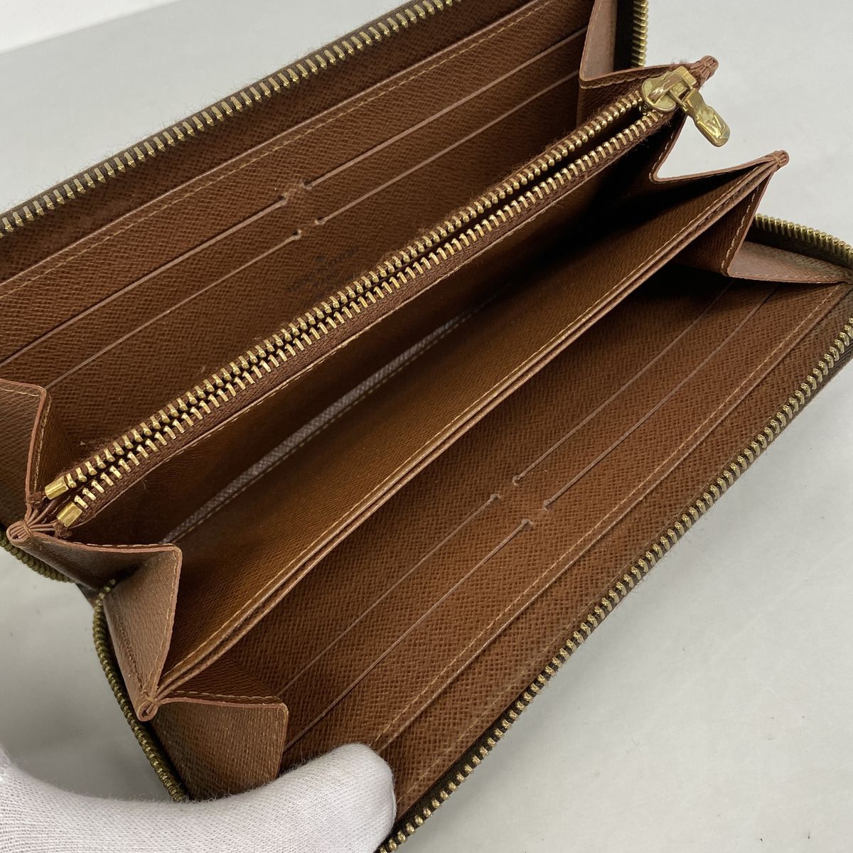 Louis Vuitton Wallet Monogram Zippy Brown — view 3