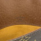 Louis Vuitton Shoulder Bag Monogram Musette Brown — view 5