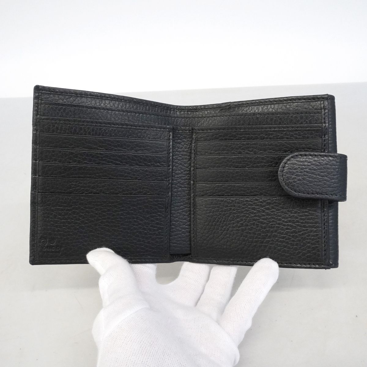 Gucci Wallet Interlocking G Leather Black Gold — view 4