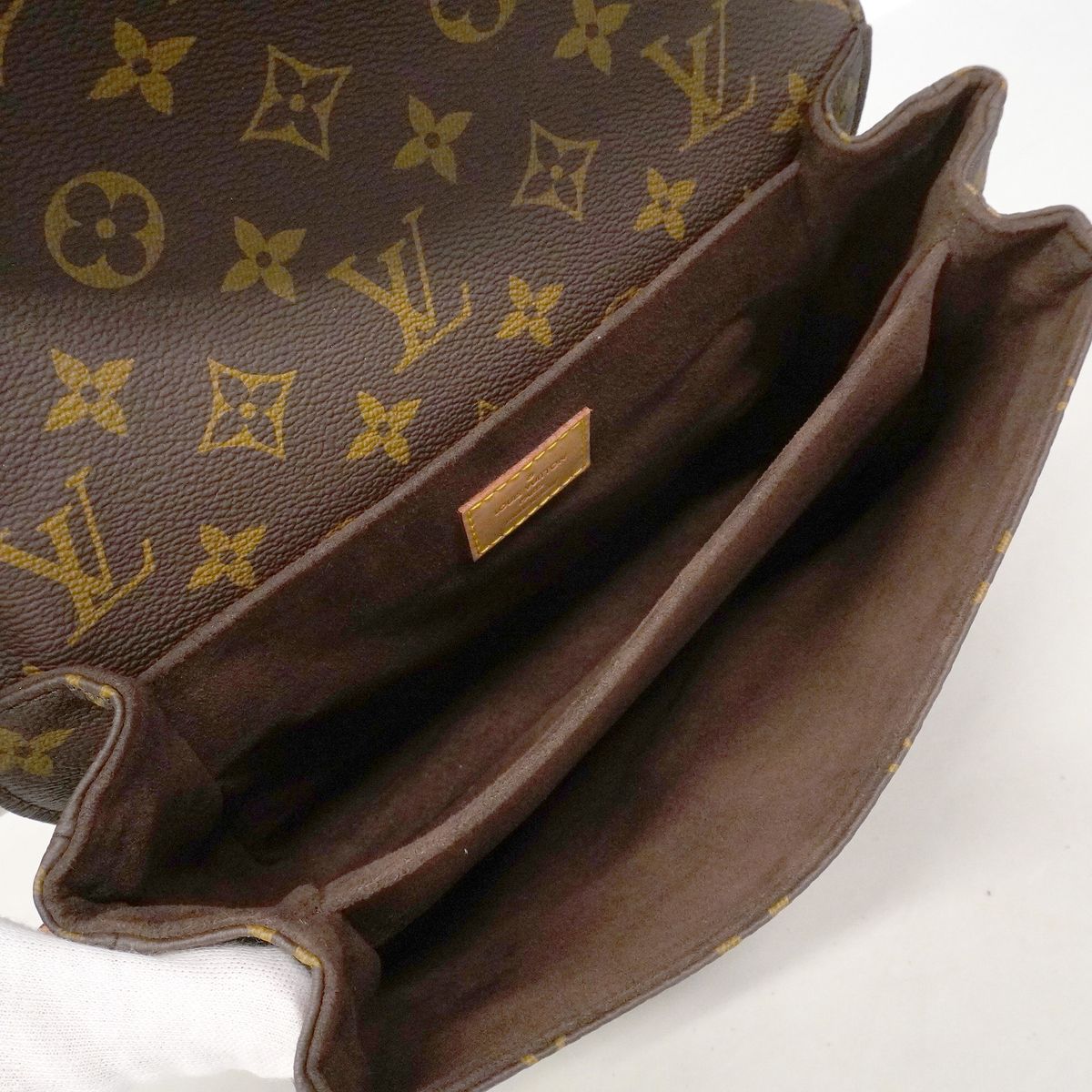 Louis Vuitton Handbag Monogram Pochette Metis MM Brown 2-Way Bag — view 4