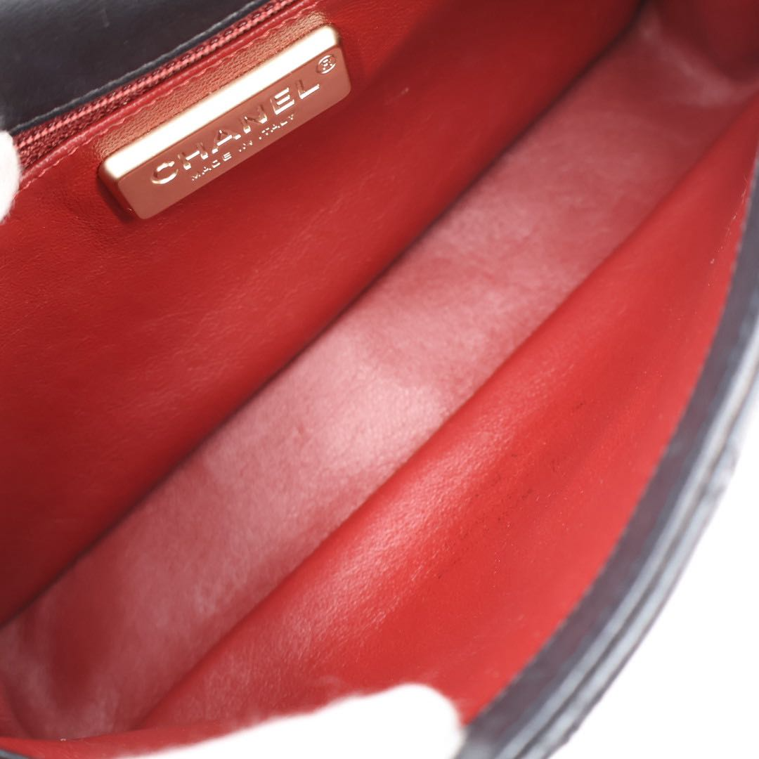 Chanel Westminster Quilted Lambskin Faux Pearl Chain Shoulder Bag — view 7