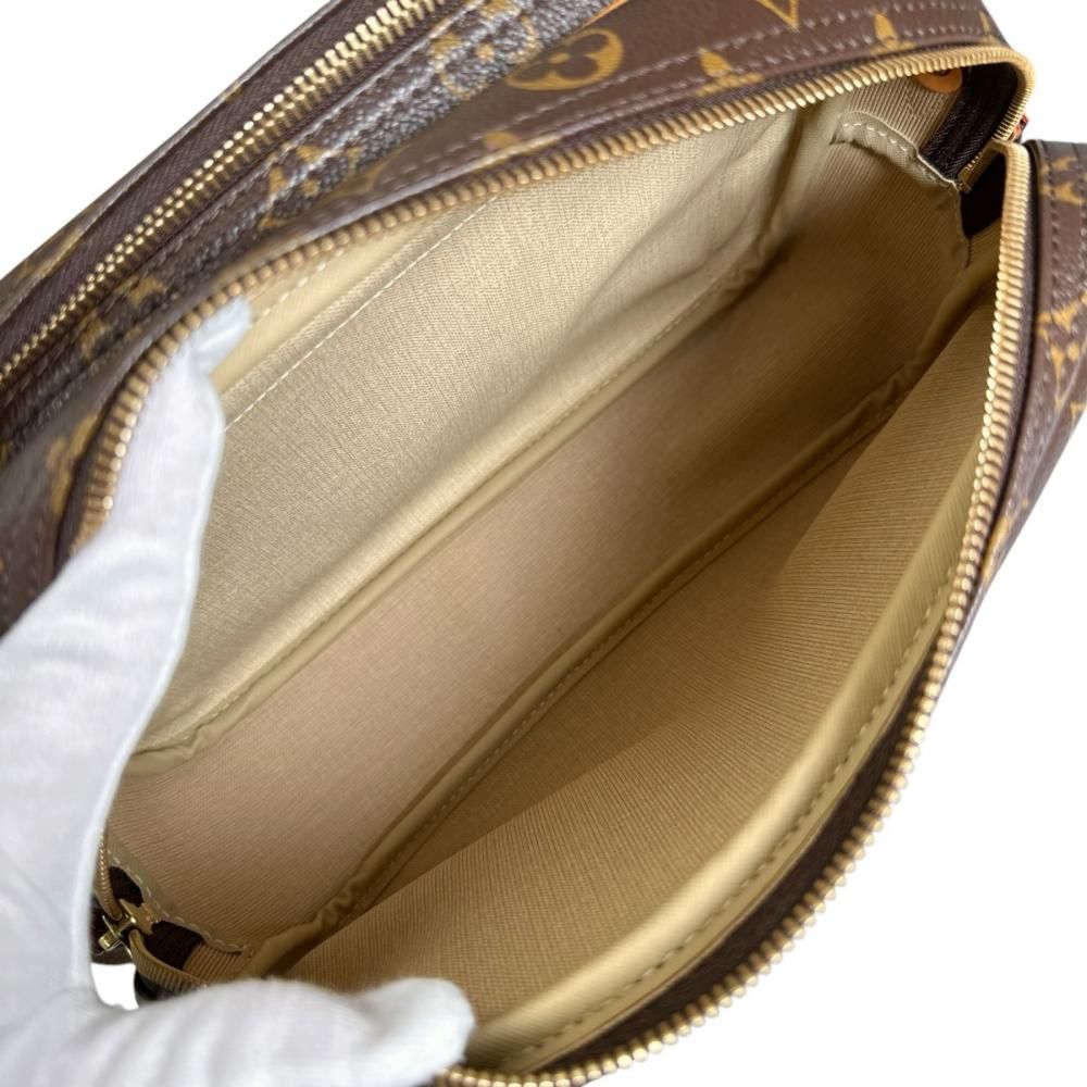 Louis Vuitton Shoulder Bag Reporter PM Crossbody Monogram Canvas Brown Gold — view 4