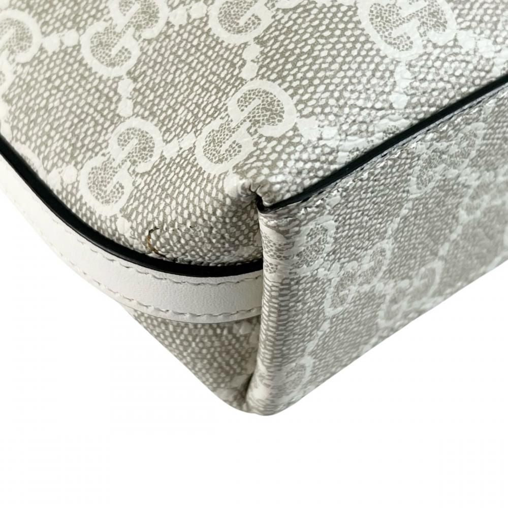 Gucci 2-Way GG Emblem Shoulder Bag Supreme Canvas White — view 7
