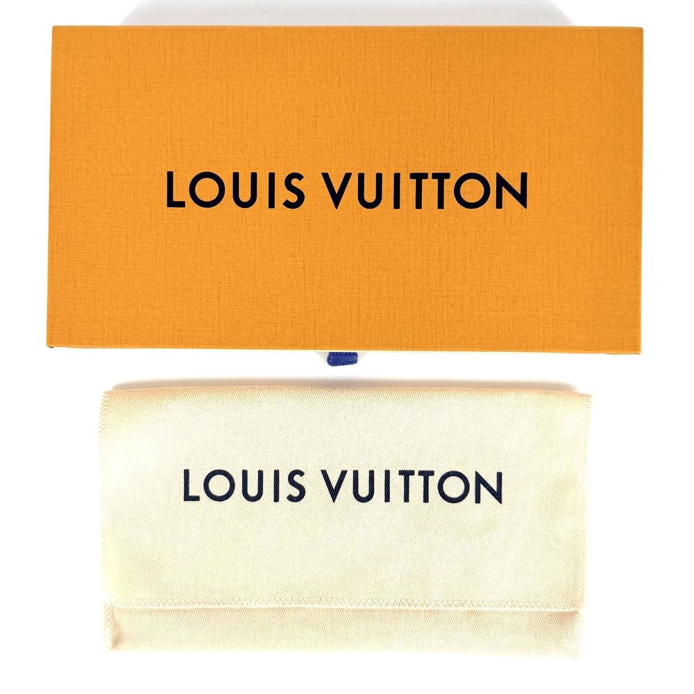 Louis Vuitton Key Ring Porte Cles Monogram Coffee Cup Key Holder Charm White — view 6