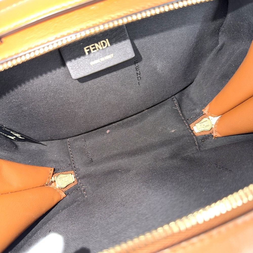 Fendi 2-Way O'lock Camera Case Shoulder Bag Crossbody Leather Brown Gold — view 4