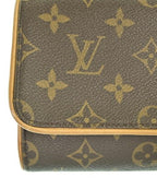Louis Vuitton Monogram Pochette Twin GM Shoulder Bag — view 8
