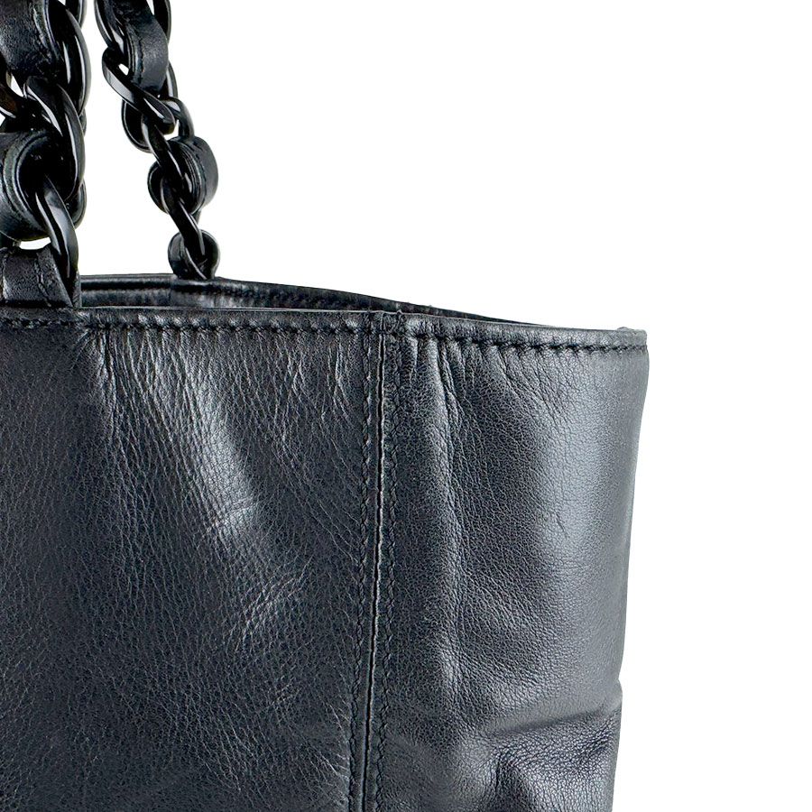 Chanel Handbag Black — view 5