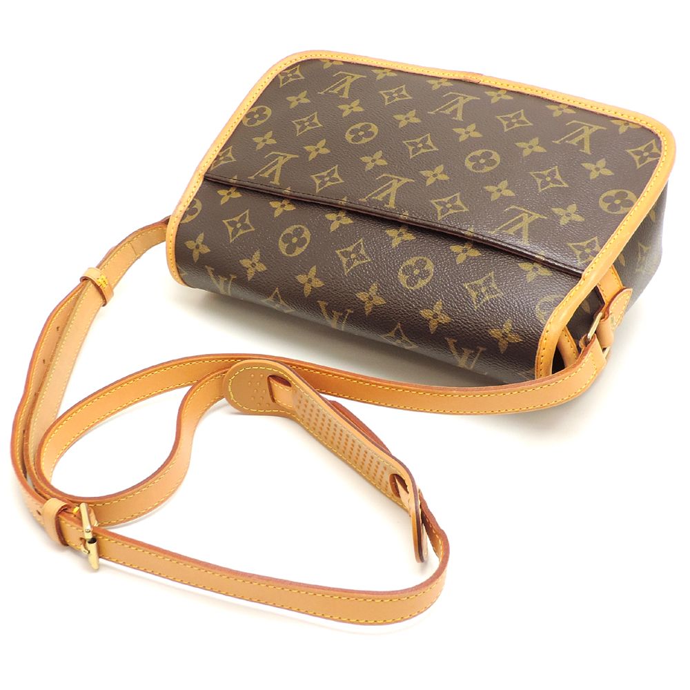 Louis Vuitton Shoulder Bag — view 4