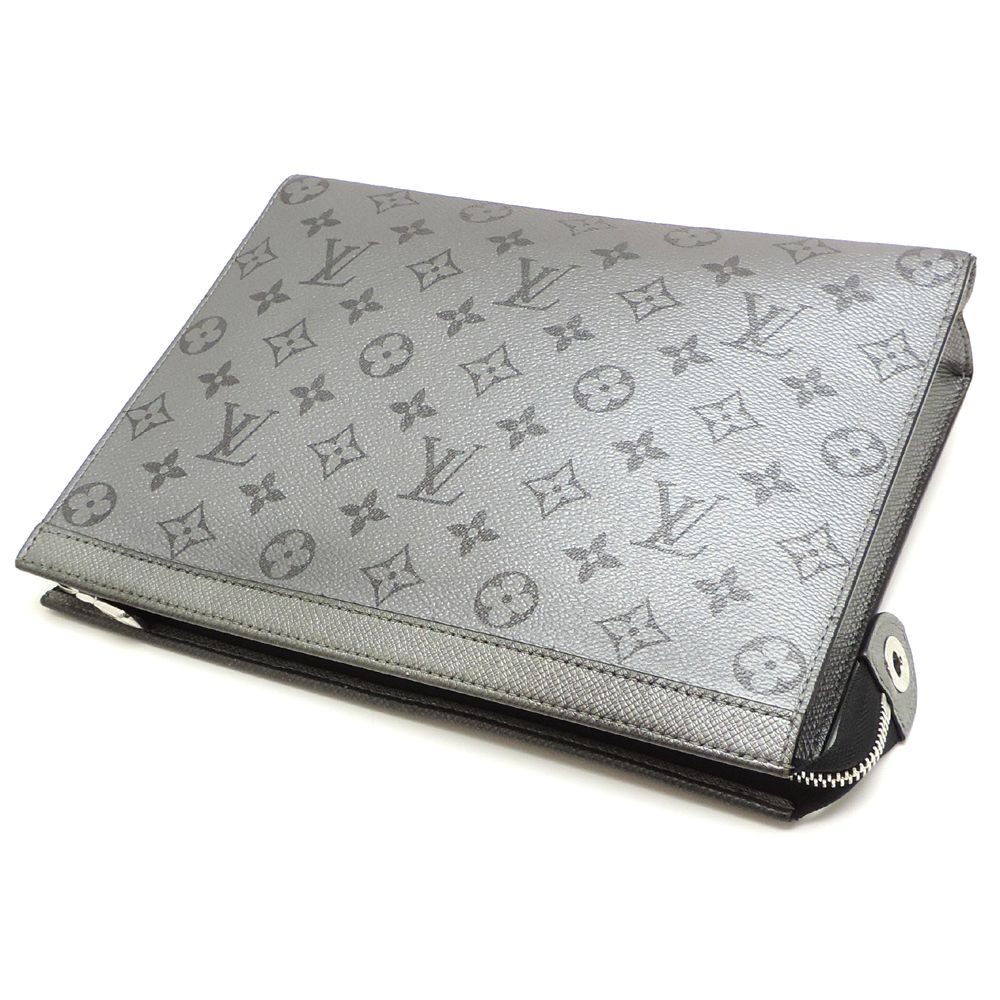 Louis Vuitton Clutch Gray — view 4