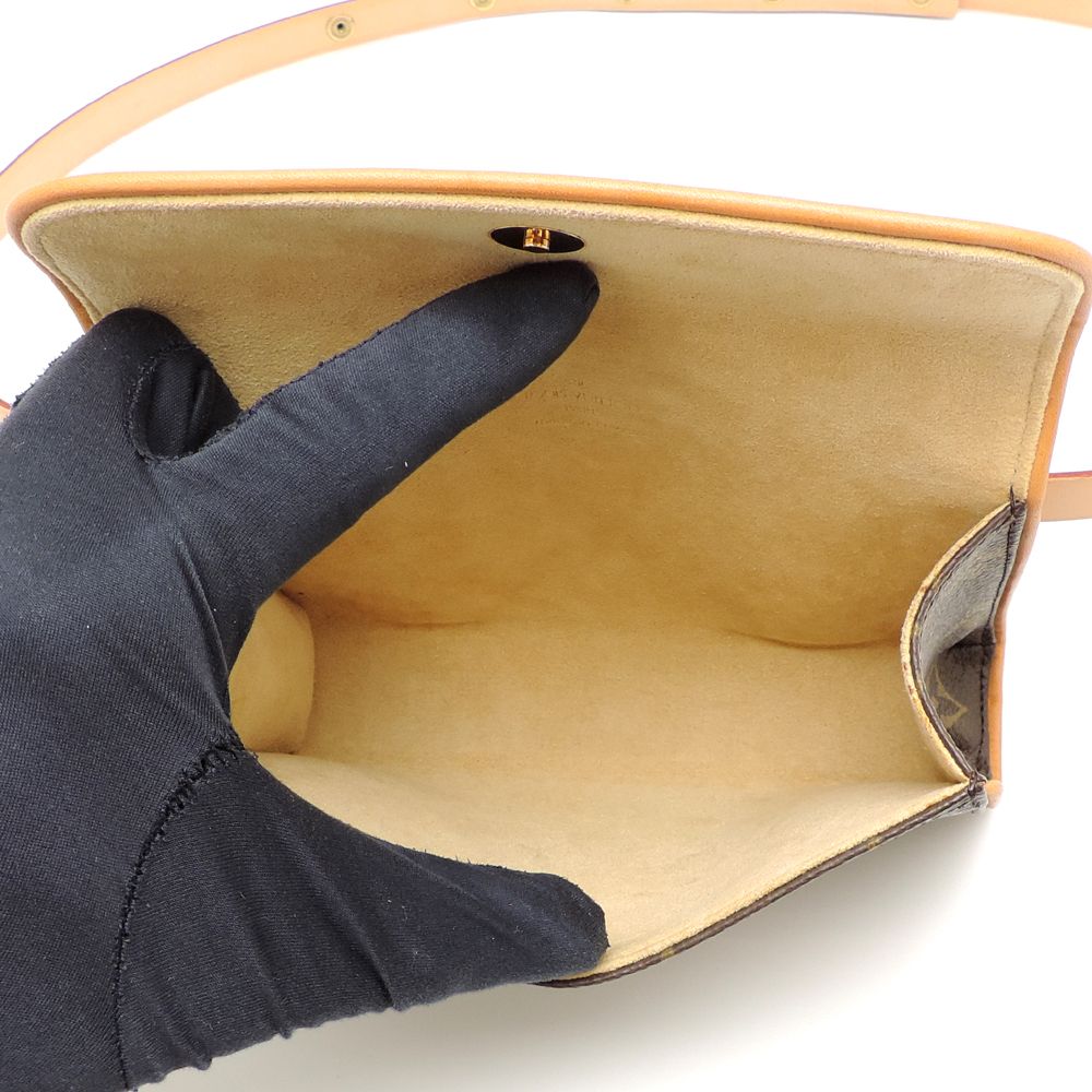 Louis Vuitton Pouch Brown — view 6